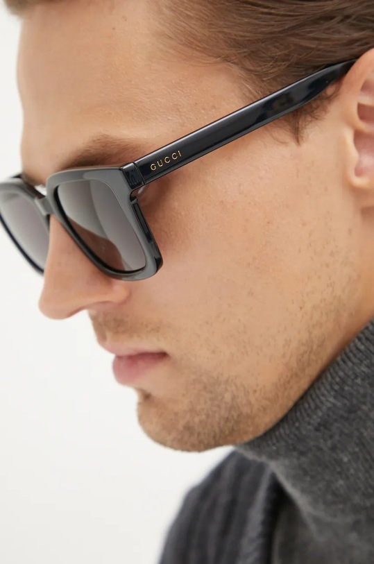 Солнцезащитные очки Gucci GG1582SK чёрный