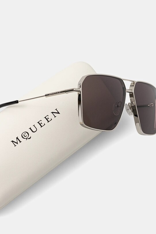 Doplňky Sluneční brýle Alexander McQueen AM0500S stříbrná
