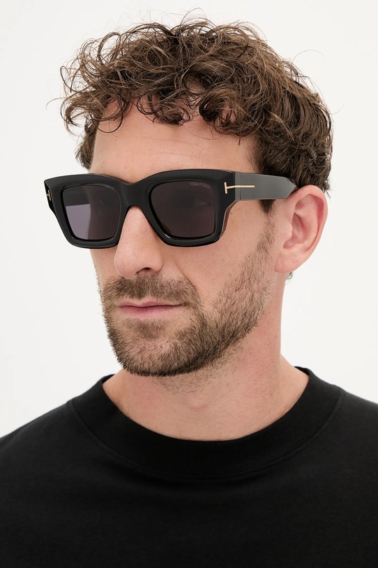Γυαλιά ηλίου Tom Ford Ilias ορθογώνιο μαύρο FT1154.5001A