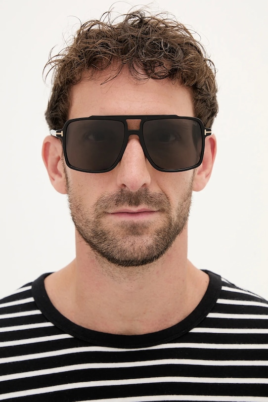 Tom Ford ochelari de soare Kemp FT1177.5901A negru