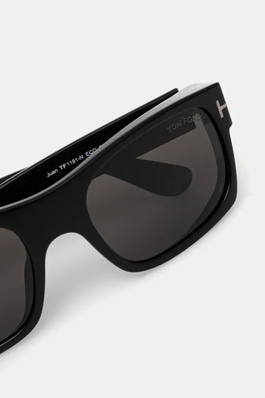 Doplnky Slnečné okuliare Tom Ford Juan FT1181.N.5601A čierna