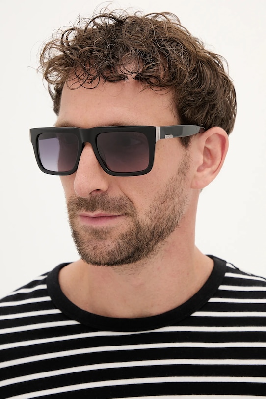 Guess okulary jednolita czarny GU00171.5401B