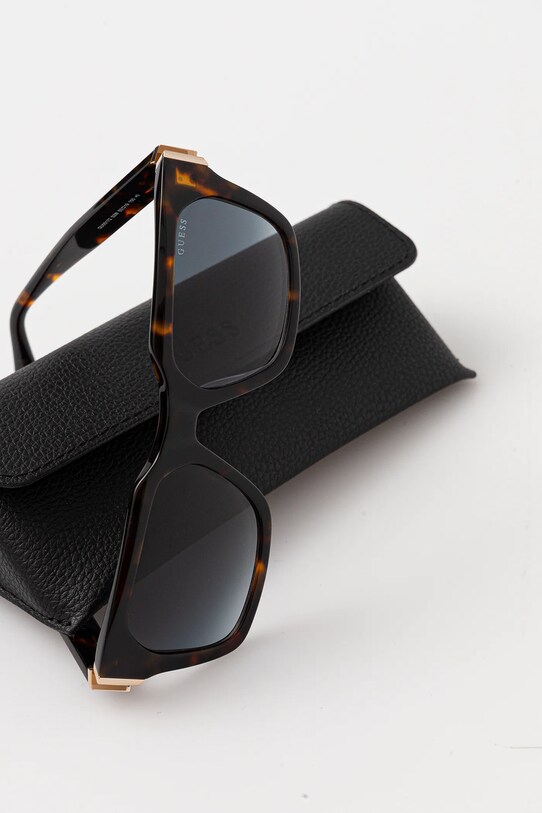 Guess okulary brązowy GU00172.5352W