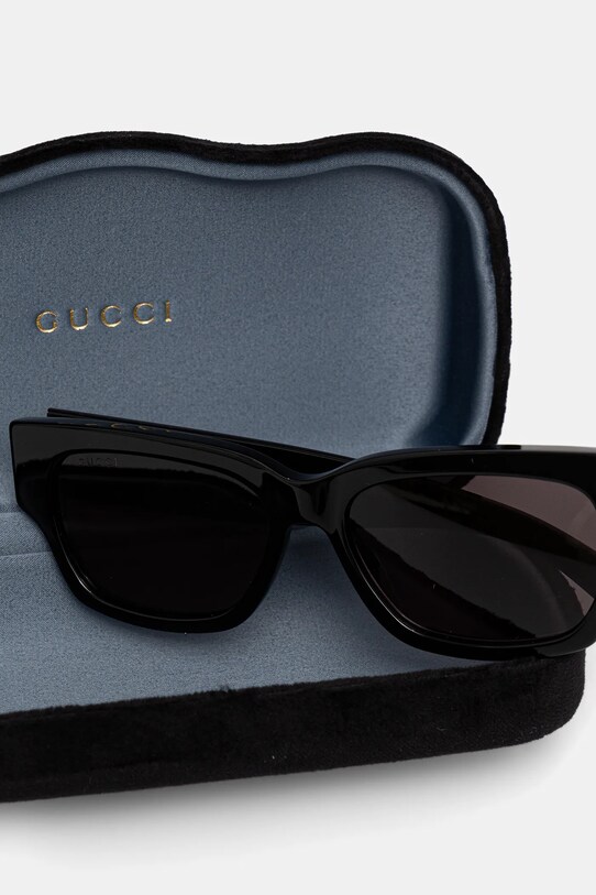 Солнцезащитные очки Gucci GG1794S чёрный