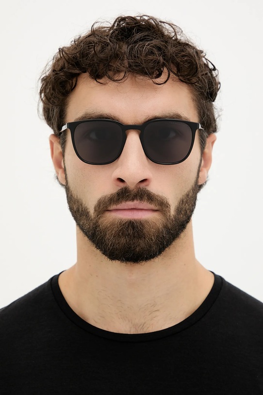 Tommy Hilfiger okulary przeciwsłoneczne TH.2266/S czarny AA00