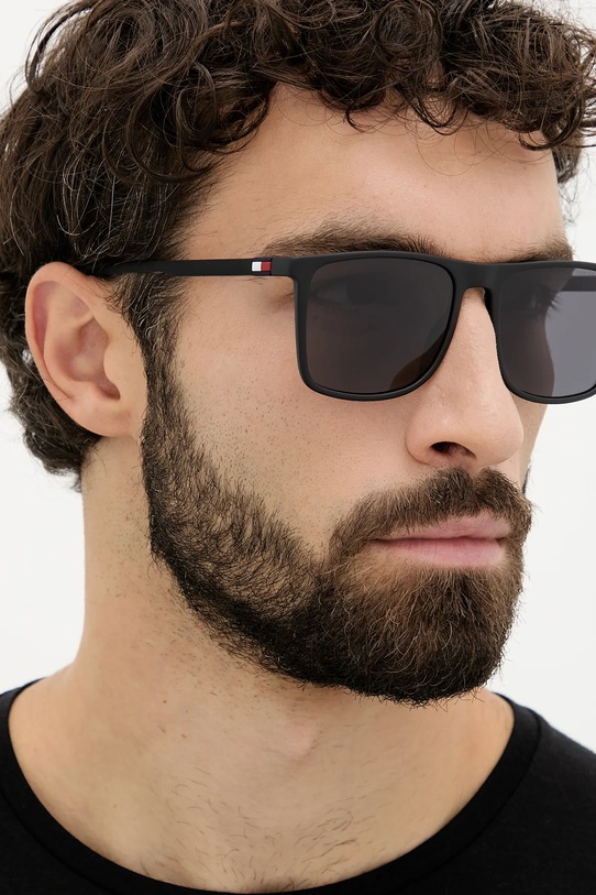 Akcesoria Tommy Hilfiger okulary przeciwsłoneczne TH.2277/S granatowy