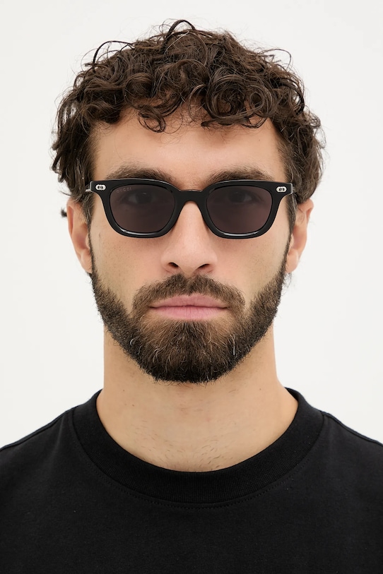 Сонцезахисні окуляри Gucci GG1946S чорний