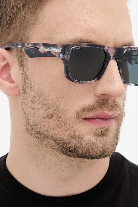 Солнцезащитные очки Gucci GG2009S