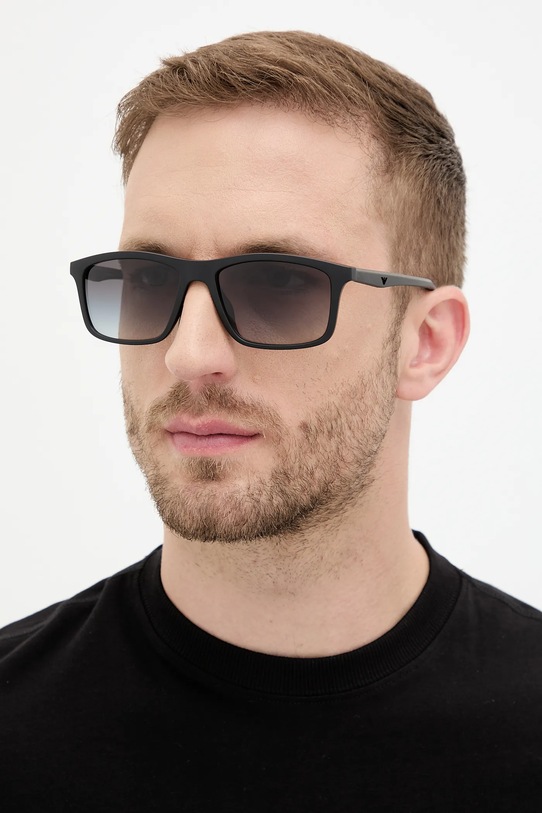 Emporio Armani okulary przeciwsłoneczne gładka z detalem czarny 0EA4257U