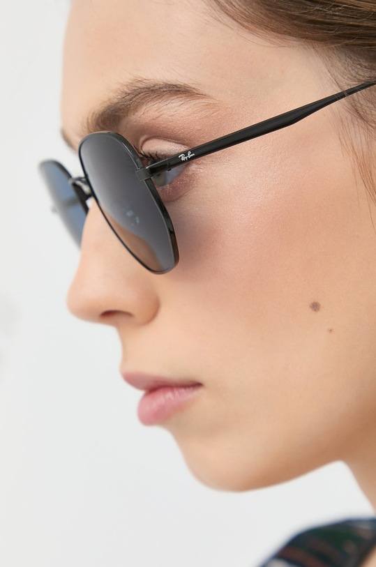 Ray-Ban okulary przeciwsłoneczne 0RB3682