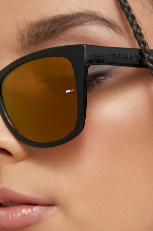 Сонцезахисні окуляри Tommy Jeans чорний TJ.0041/S