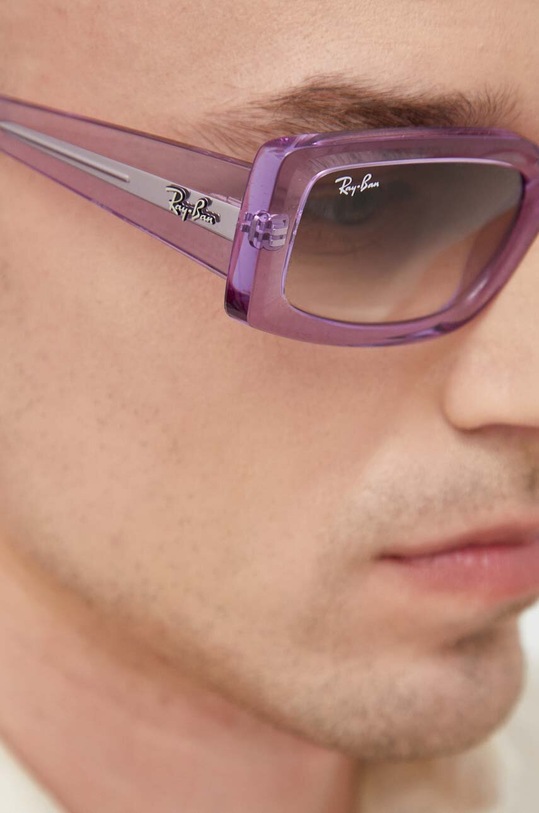 Γυαλιά ηλίου Ray-Ban 0RB4395