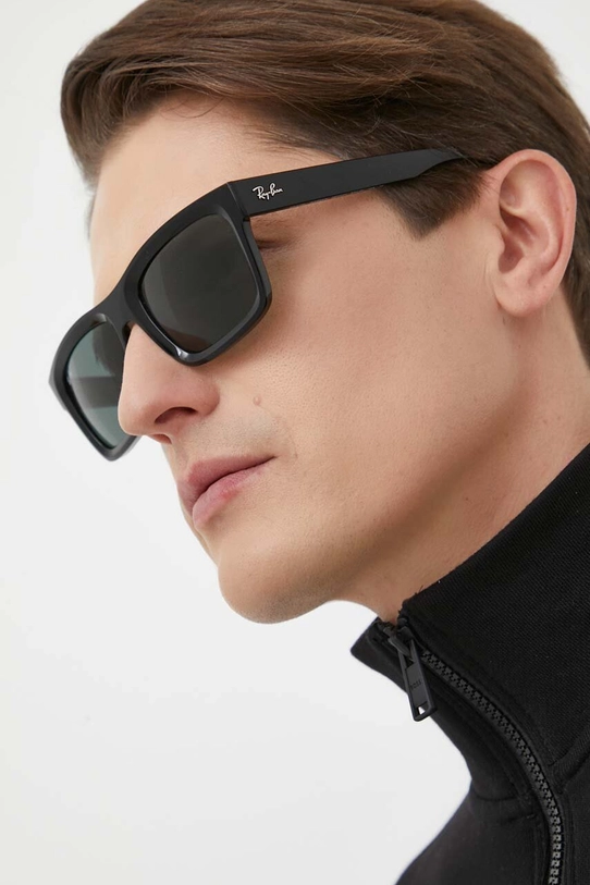 Сонцезахисні окуляри Ray-Ban 0RB4396