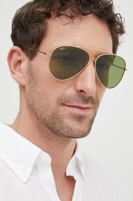 Солнцезащитные очки Ray-Ban 0RBR0101S 0RBR0101S золотой AA00