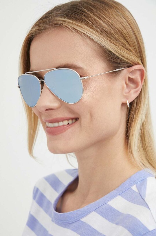 Солнцезащитные очки Ray-Ban 0RBR0101S 0RBR0101S