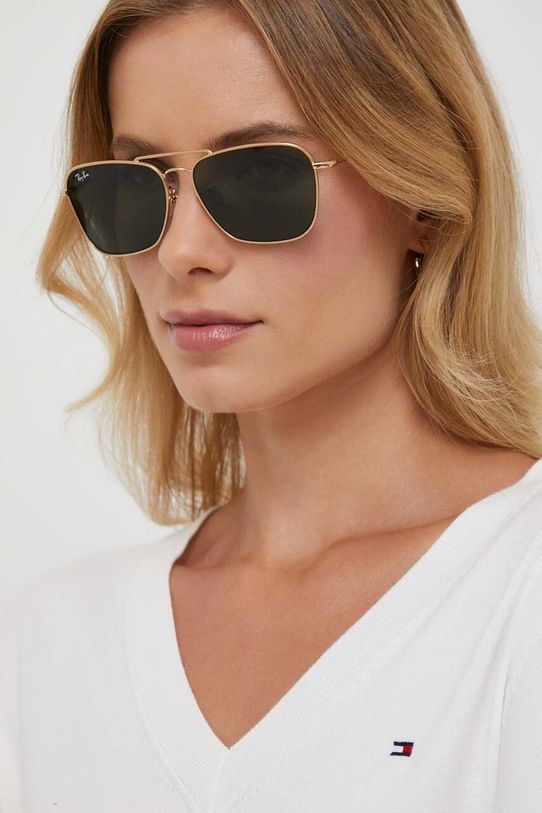 Slnečné okuliare Ray-Ban CARAVAN REVERSE hladký zlatá 0RBR0102S