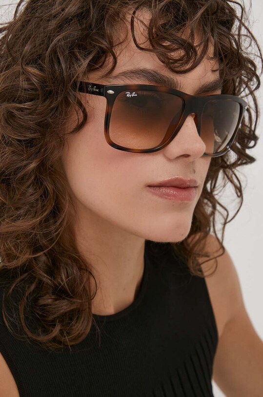 Akcesoria Ray-Ban okulary przeciwsłoneczne BOYFRIEND TWO 0RB4547 brązowy