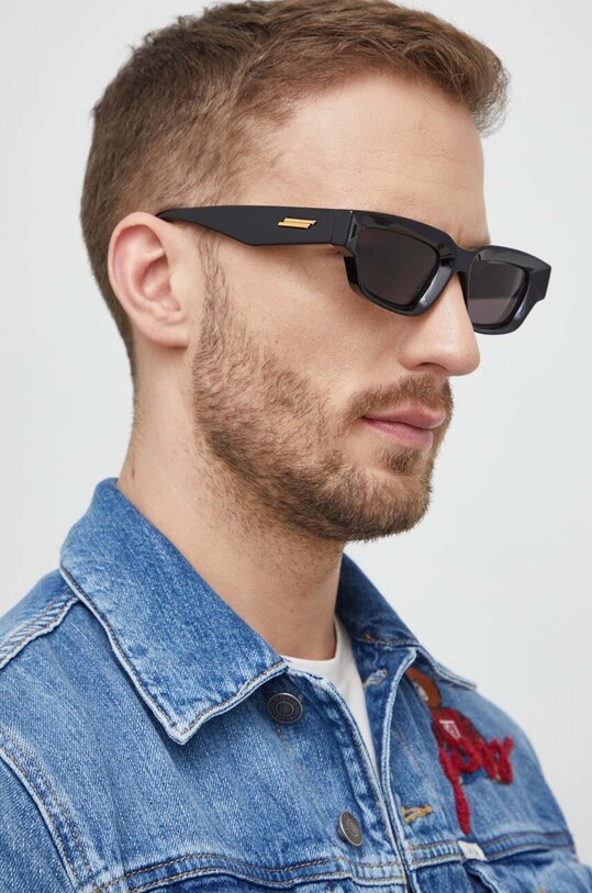 Bottega Veneta okulary przeciwsłoneczne jednolita czarny BV1250S