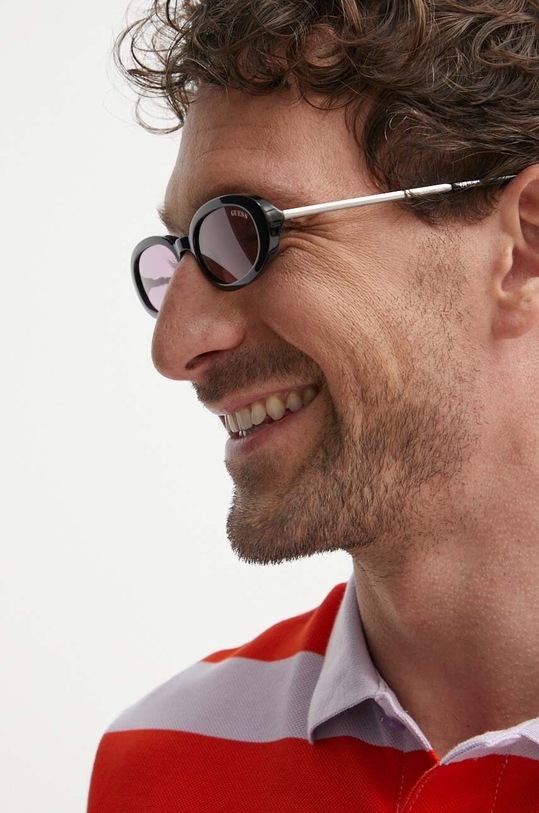 Sluneční brýle Guess černá GU8277.5101Y