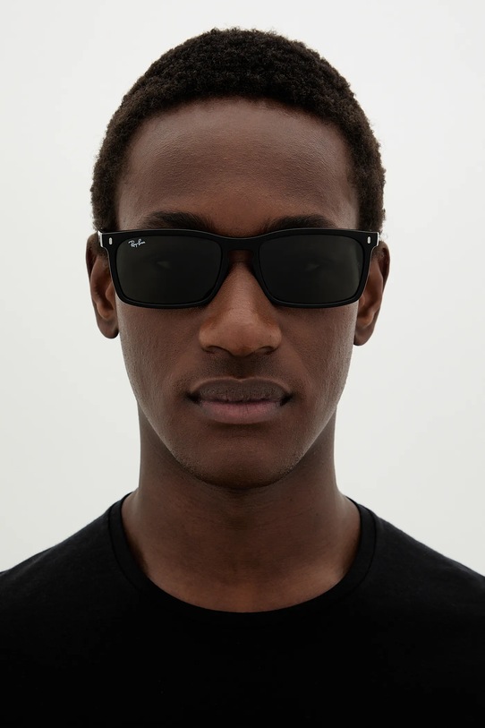 Sončna očala Ray-Ban 0RB4435