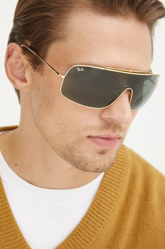 Аксессуары Солнцезащитные очки Ray-Ban WINGS III 0RB3897.001.71 золотой