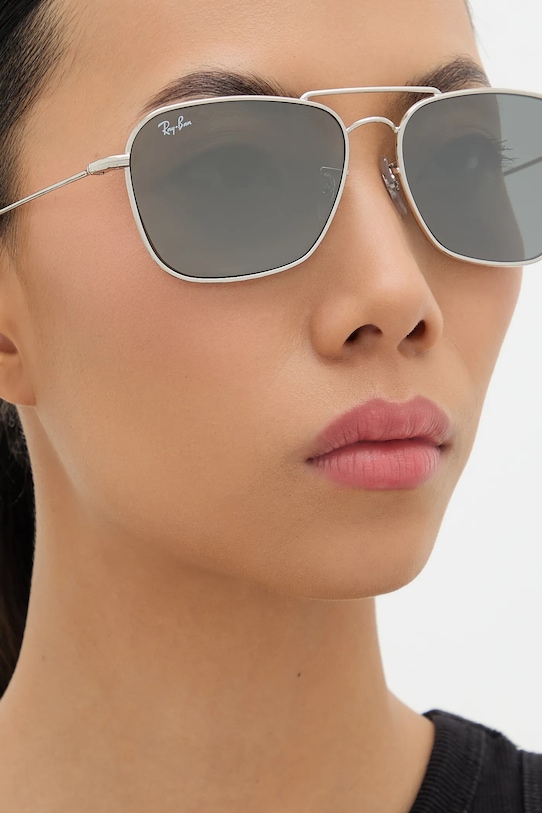 Sunčane naočale Ray-Ban CARAVAN REVERSE 0RBR0102S.003.GS