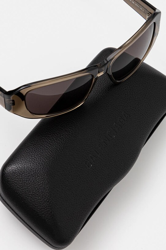 Сонцезахисні окуляри Balenciaga коричневий BB0365S