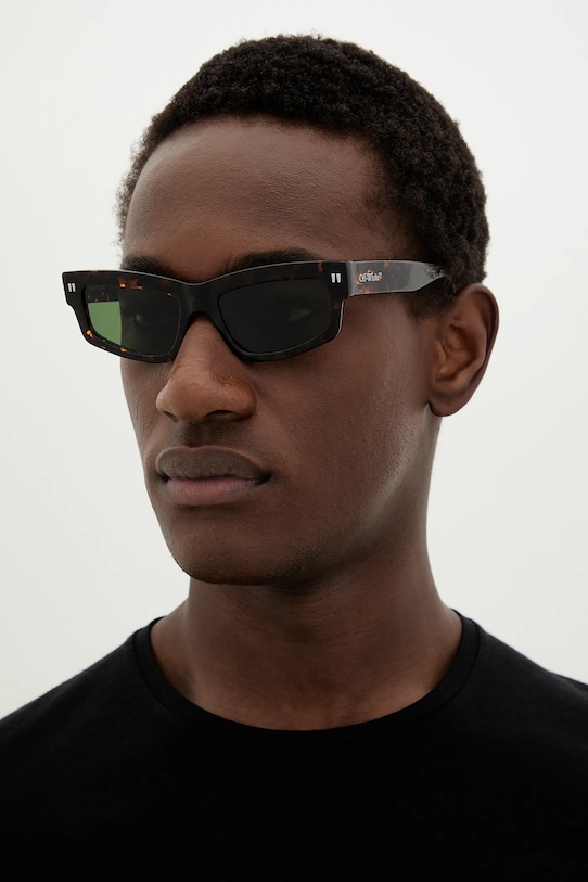 Солнцезащитные очки Off-White OERI135.546055 коричневый AA00