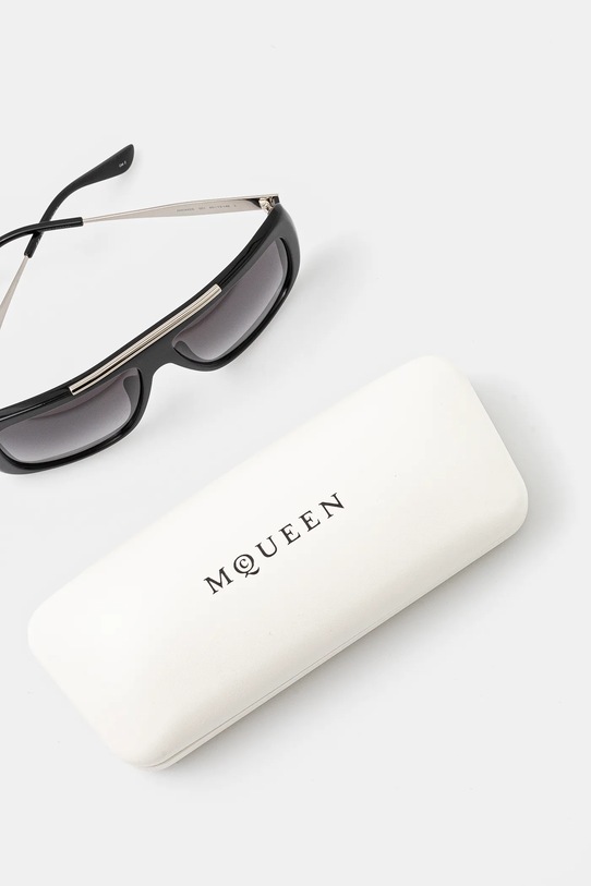 Accesorii Alexander McQueen ochelari de soare AM0492S negru
