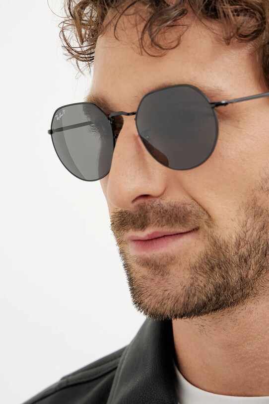 Солнцезащитные очки Ray-Ban 0RB3565.002/48