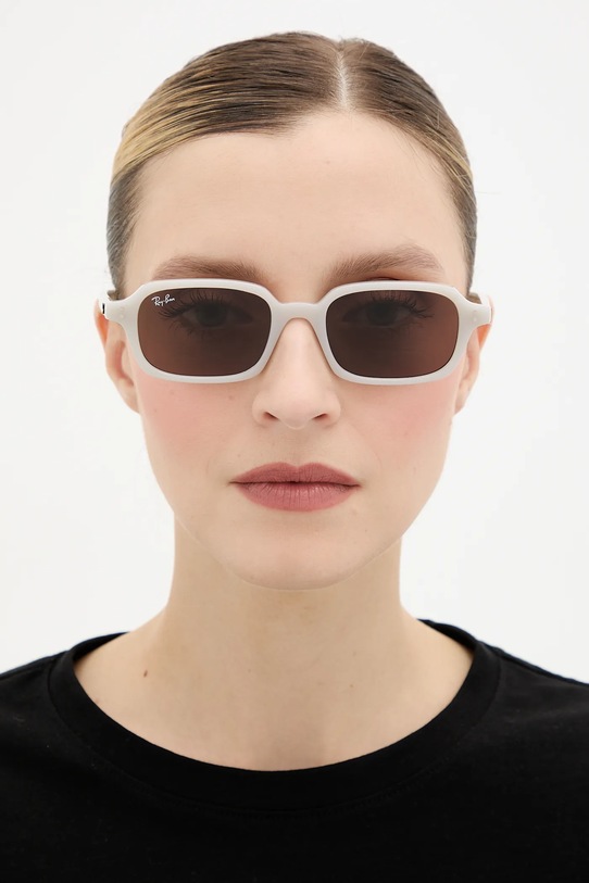 Ray-Ban napszemüveg 0RB4455 bézs