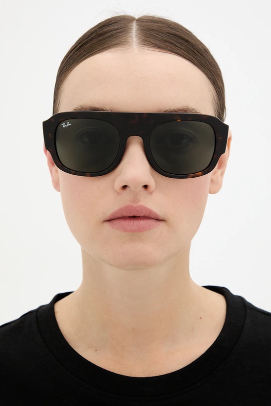 Солнцезащитные очки Ray-Ban 0RB2218.679071