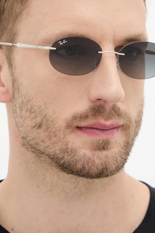Солнцезащитные очки Ray-Ban 0RB3767