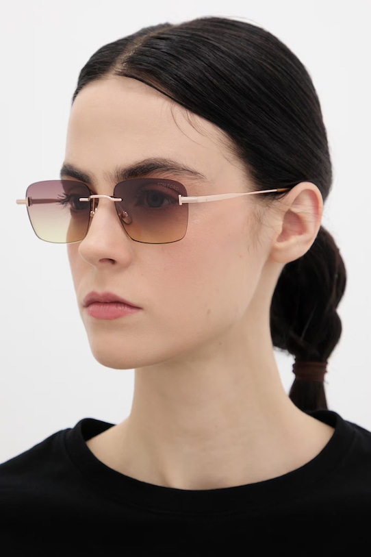 Солнцезащитные очки Tom Ford Jake FT1354.5428Z золотой AA00