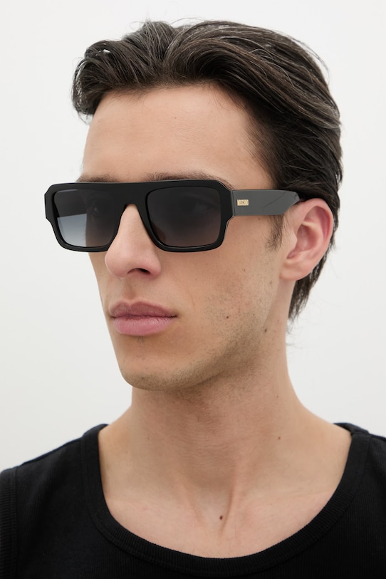 Moschino okulary przeciwsłoneczne MOS213/S czarny AA00