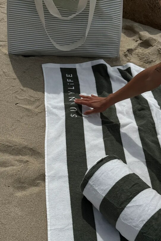 Ručnik za plažu SunnyLife The Vacay Olive Stripe S51TOWGR zelena