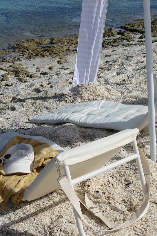 Plážové kreslo SunnyLife Casa Cream S51BRCAS