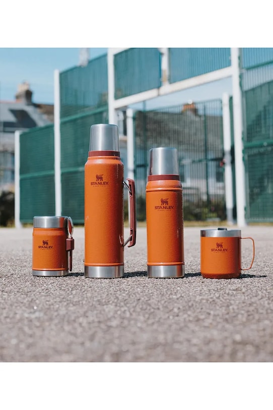 Ισοθερμική κούπα Stanley The Everyday Camp Mug 0,35 L 10.09366.290 πορτοκαλί