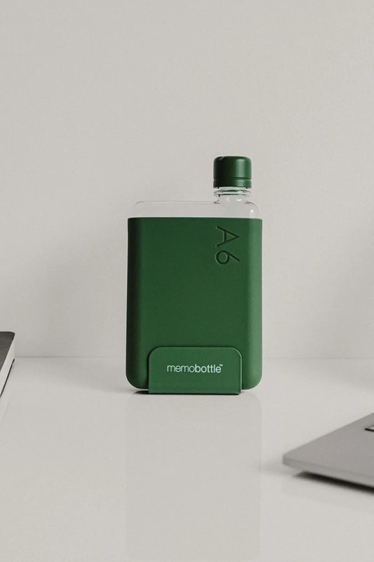 Življenjski slog Steklenica za vodo Memobottle Original A6 375 ml M385 zelena