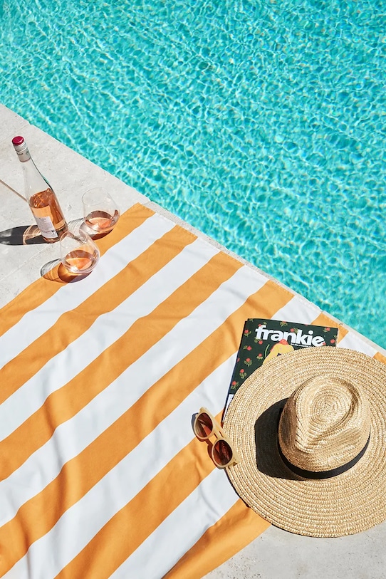 Πετσέτα παραλίας που στεγνώνει γρήγορα Dock & Bay Ipanema Orange 200 x 90 cm πορτοκαλί TOWLB.CAB.XL.ORANG.R