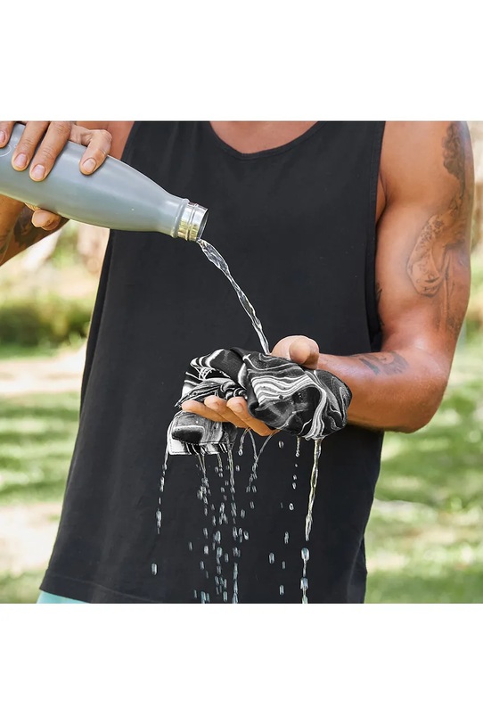 Chladiaci uterák Dock & Bay Space Odd 69 x 33 cm COOL.MAR.BLACK čierna