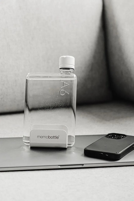 Lifestyle Memobottle stojak na butelkę Universal Desk Stand V2 M531 biały