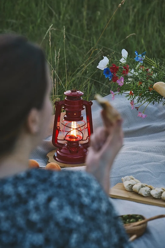 Feuerhand lampa naftowa Hurricane Lantern 276 25,5 x 15,5 cm 276.ROT czerwony