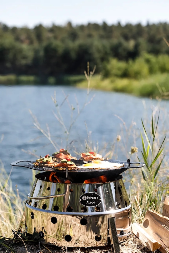 Lifestyle Petromax grill turystyczny 4w1 Atago 42 x 42 x 28 cm ATAGO szary