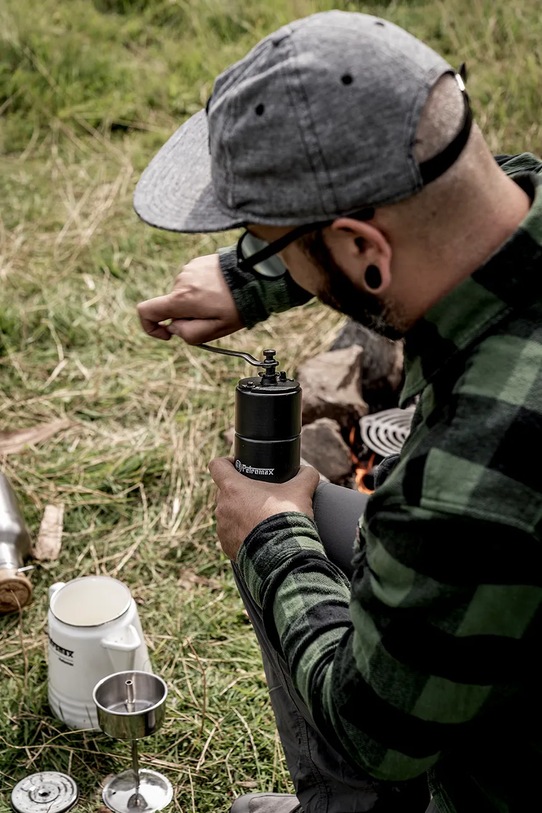 Petromax młynek ręczny turystyczny HCG czarny