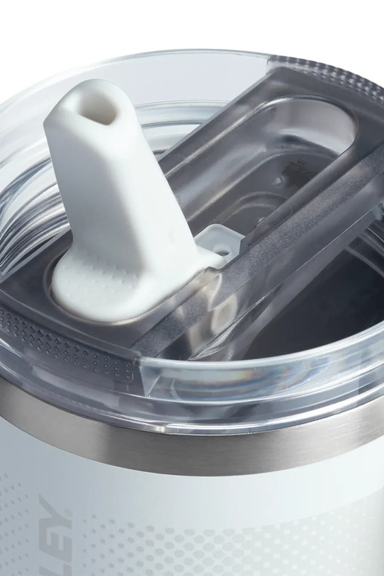 Lifestyle Stanley kubek termiczny The Quencher Protour Flip Straw Tumbler 0,6 l 10.12484.097 biały