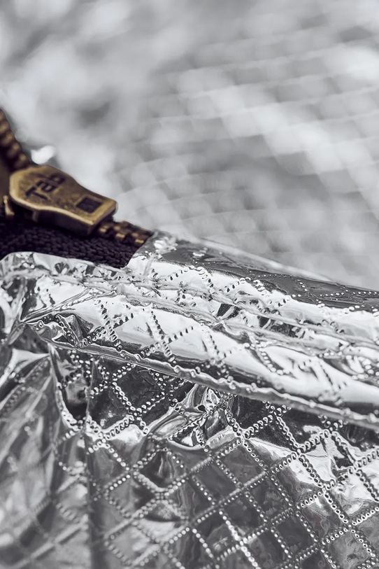 Lifestyle House Doctor torba chłodząca na lunch HDSatt 38 x 35 x 19,5 cm 205721009 zielony