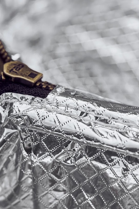 Lifestyle House Doctor torba chłodząca na lunch HDSatt 38 x 35 x 19,5 cm 205721009 zielony