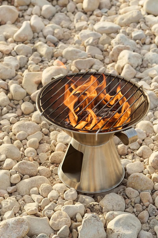 HAY grill przenośny ze stali nierdzewnej 25,5 x 34 x 40 cm AE950.A962 szary AA00