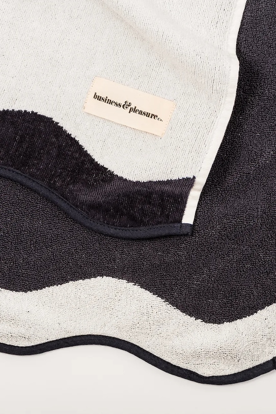 Business & Pleasure Co. koc piknikowy bawełniany 173 x 173 cm biały BPA.BKT.RIV.WHT